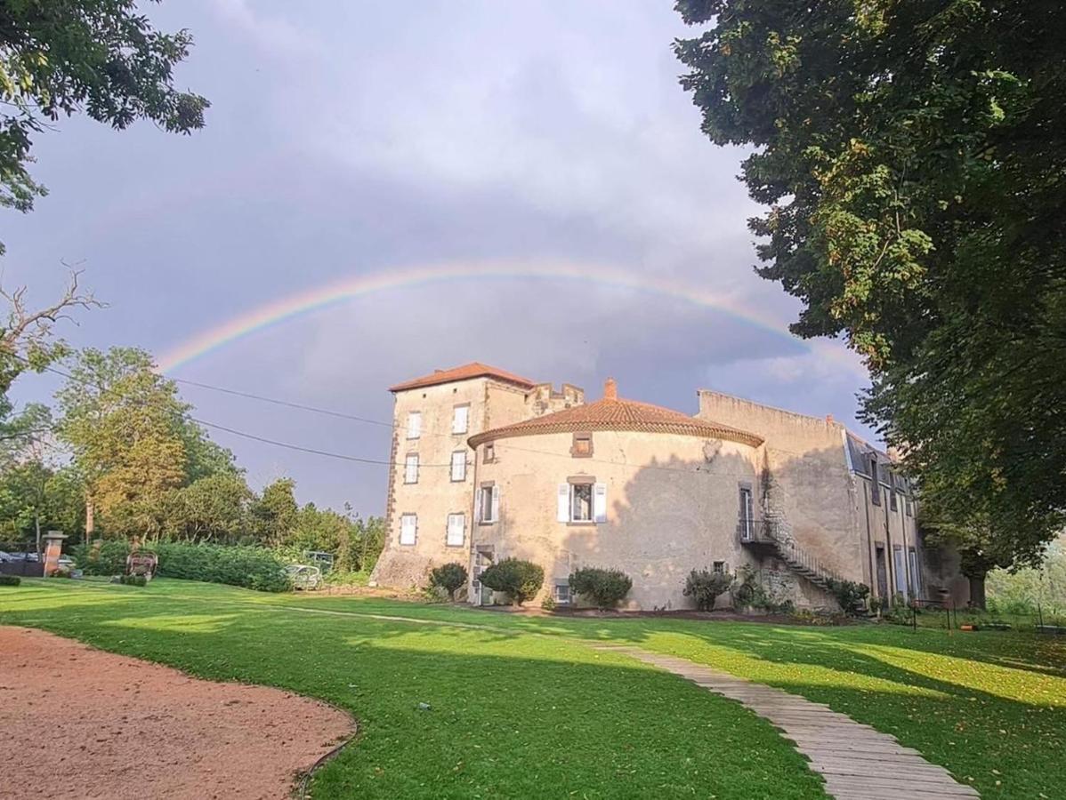 Appartamento Tour Du Chateau De Gondole Le Cendre Esterno foto