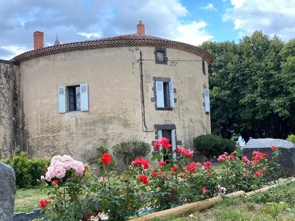 Appartamento Tour Du Chateau De Gondole Le Cendre Esterno foto